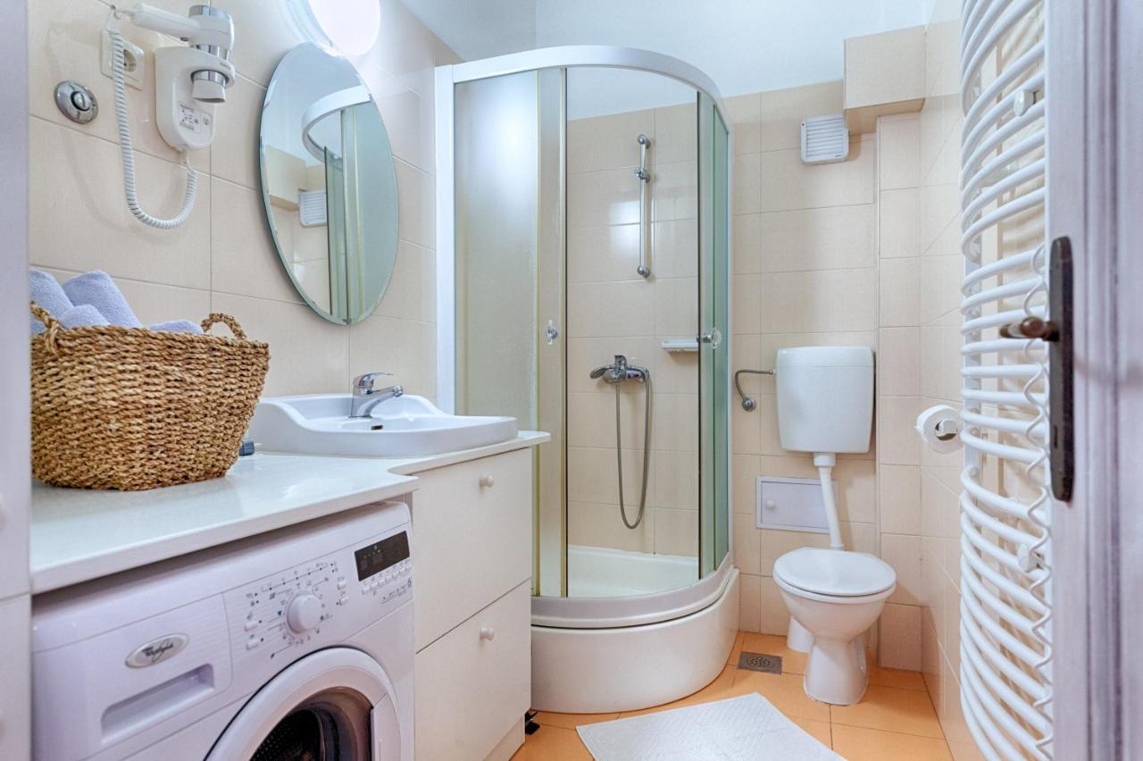 Apartment Lilly Βις Εξωτερικό φωτογραφία